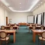 Ramada By Wyndham Trimontium Хотел Пловдив