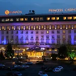 Хотел Ramada By Wyndham Trimontium Пловдив