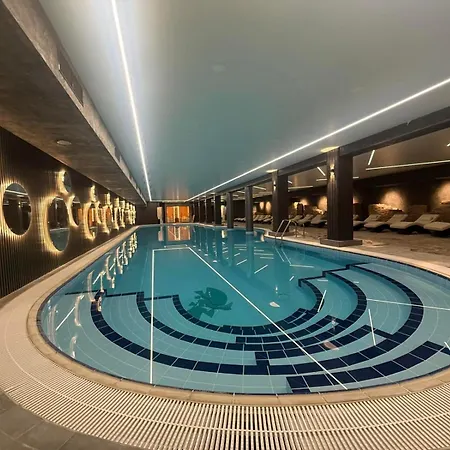 Ramada By Wyndham Trimontium Пловдив