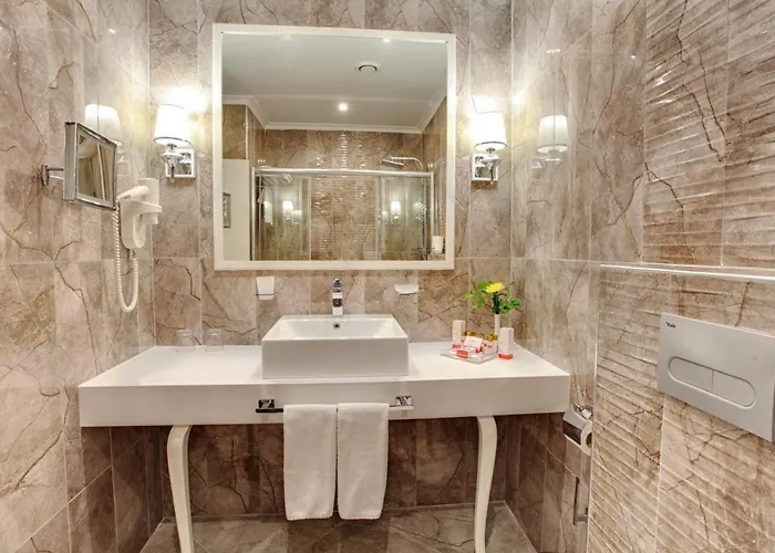 Готель Ramada By Wyndham Trimontium 4*