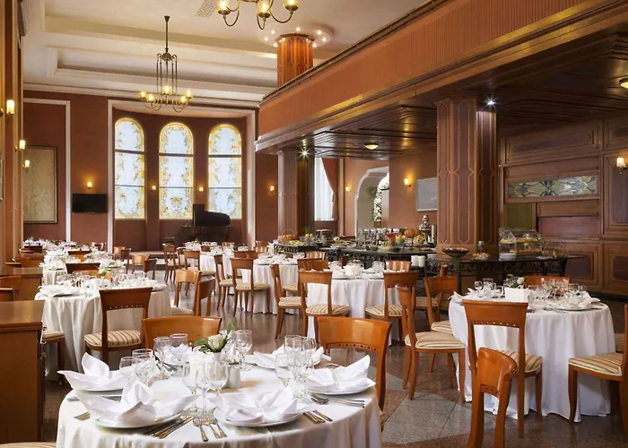 Ramada By Wyndham Trimontium 4*