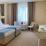 Ramada By Wyndham Trimontium 4*