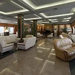 Ramada By Wyndham Trimontium Hotel 4*