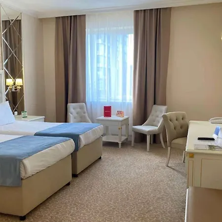Ramada By Wyndham Trimontium 4*