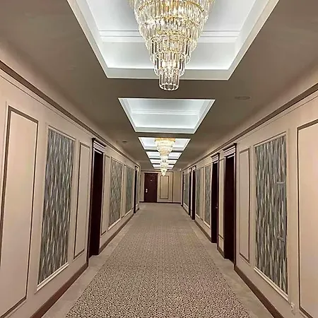 Ramada By Wyndham Trimontium Хотел Пловдив