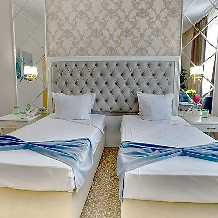 Ramada By Wyndham Trimontium 4*