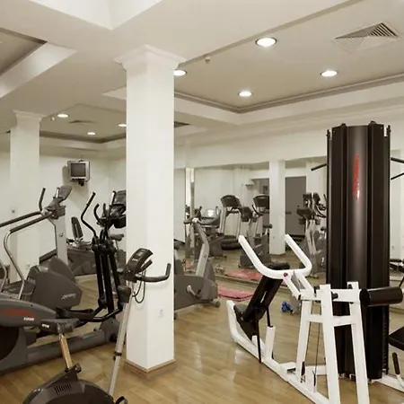 فندق Ramada By Wyndham Trimontium 4*