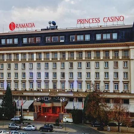 Otel Ramada By Wyndham Trimontium 4*