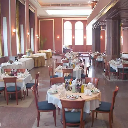 Hotel Ramada By Wyndham Trimontium