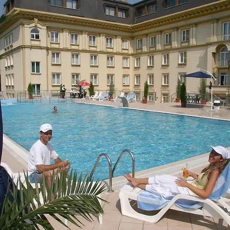 Ramada By Wyndham Trimontium