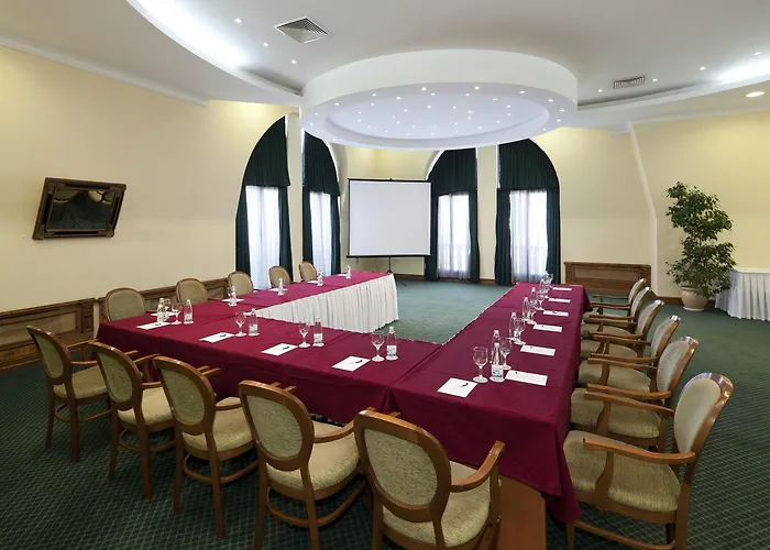 Ramada By Wyndham Trimontium 4*