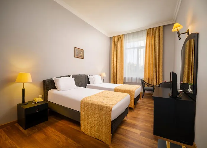 Hotel Ramada By Wyndham Trimontium 4*