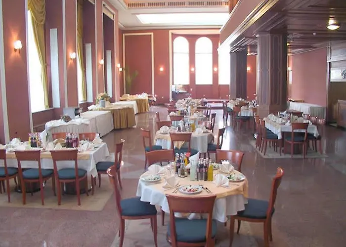 Hotel Ramada By Wyndham Trimontium